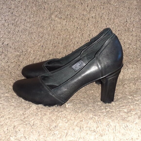 TSUBO-Avoca-Black Leather Block Heel Pumps-Size 8.5-Near Mint - Picture 2 of 7